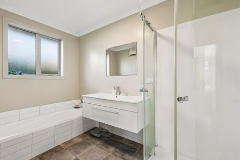 Photo of property in 14a Severn Street, Green Island, Dunedin, 9018