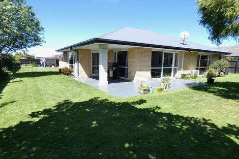 Photo of property in 6 Rawei Place, Harewood, Christchurch, 8051