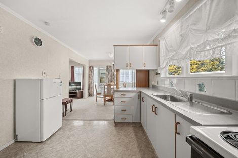 Photo of property in 23 Montgomery Place, Lansdowne, Masterton, 5810