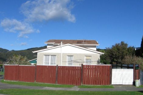 Photo of property in 1 Kumeroa Grove, Wainuiomata, Lower Hutt, 5014