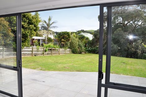 Photo of property in 7 Cumberland Street, Leigh, 0985