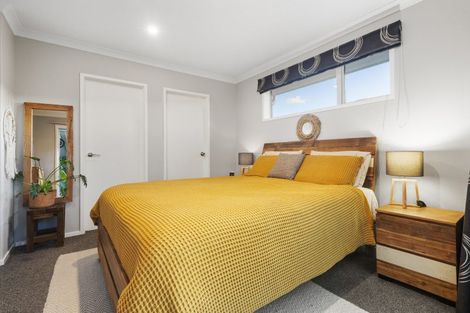 Photo of property in 21 Bob Carter Place, Welcome Bay, Tauranga, 3175