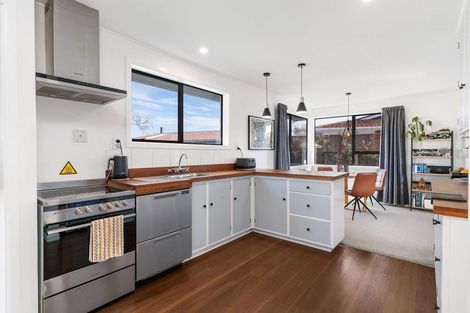 Photo of property in 8 Hussar Place, Hoon Hay, Christchurch, 8025