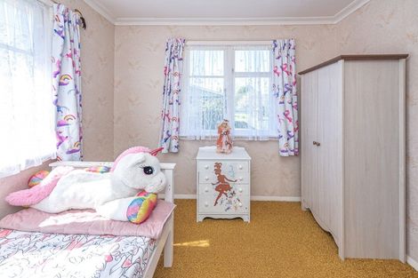 Photo of property in 16 Lewis Avenue, Aramoho, Whanganui, 4500