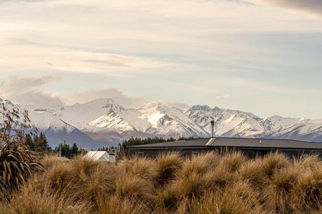 Photo of property in 8 Matukituki Crescent, Twizel, 7901