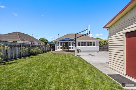 Photo of property in 76 Shakespeare Avenue, Trentham, Upper Hutt, 5018