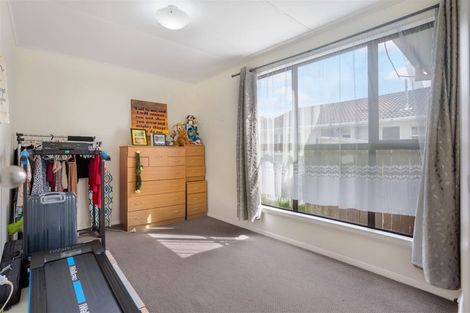 Photo of property in 54 Valiant Street, Mangere, Auckland, 2022