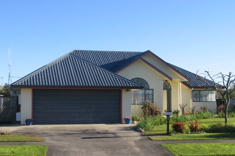 Photo of property in 6 Halcione Close, Flagstaff, Hamilton, 3210