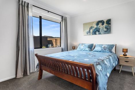 Photo of property in 4 Katipo Way, Pegasus, 7612