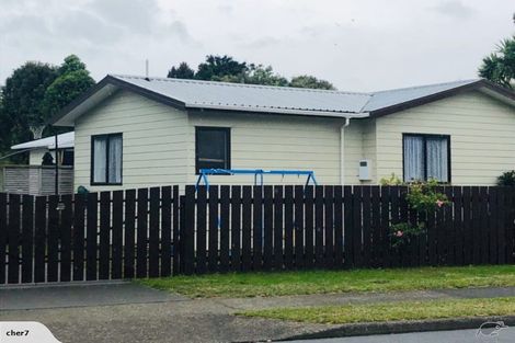 Photo of property in 33 Campbell Avenue, Paraparaumu, 5032