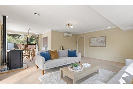 Photo of property in 9 Doyle Place, Avondale, Christchurch, 8061