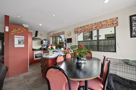 Photo of property in 33 Stephen Street, Trentham, Upper Hutt, 5018