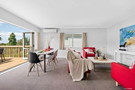 Photo of property in 2a Zion Road, Birkenhead, Auckland, 0626