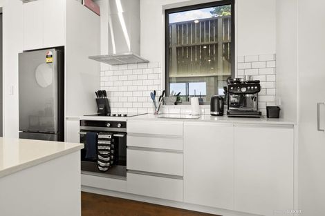 Photo of property in 14/62 Spenmoor Street, Newlands, Wellington, 6037