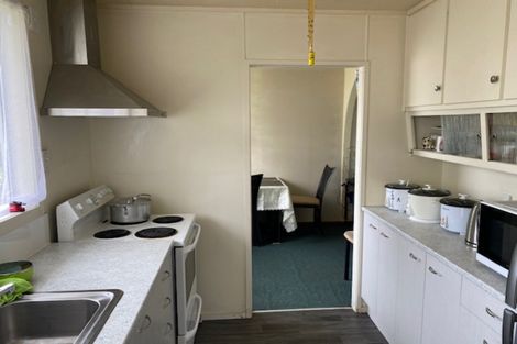 Photo of property in 2/10 Tuna Place, Manurewa, Auckland, 2102