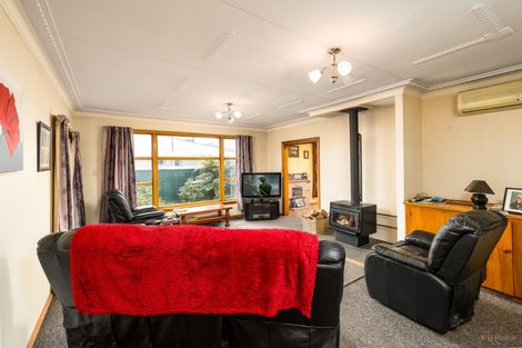 Photo of property in 30 Hughes Street, Waimate, 7924
