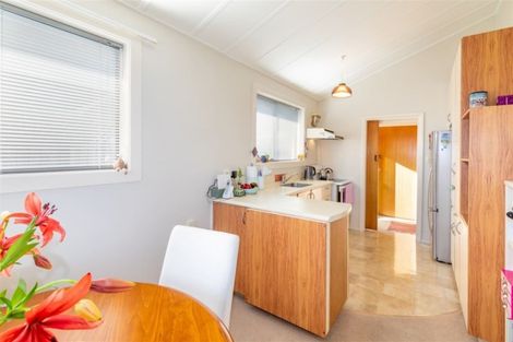 Photo of property in 8 Erin Crescent, Mairehau, Christchurch, 8013