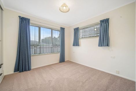 Photo of property in 1/7 Sunburst Street, Papakura, 2110