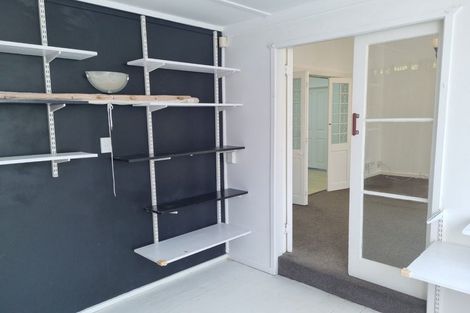 Photo of property in 28b Fruitvale Road, New Lynn, Auckland, 0600