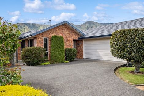 Photo of property in 19 Ranui Street, Waikawa, Picton, 7220