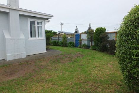 Photo of property in 4 Taylor Street, Foxton Beach, Foxton, 4815