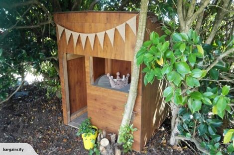 Photo of property in 9 Leslie Avenue, Cloverlea, Palmerston North, 4412