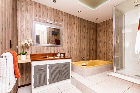 Photo of property in 68 Durham Street, Winton, 9720