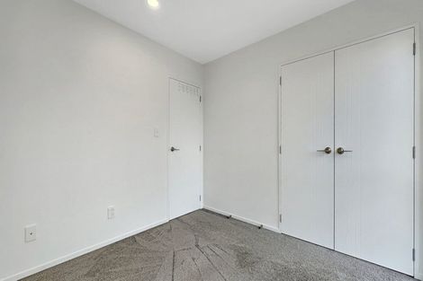 Photo of property in 140 Tiriwa Drive, Massey, Auckland, 0614