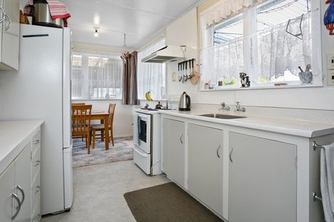 Photo of property in 10 Tee Street, Putaruru, 3411