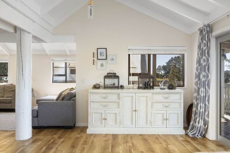 Photo of property in 16 Palm Parade, Riversdale Beach, Masterton, 5872