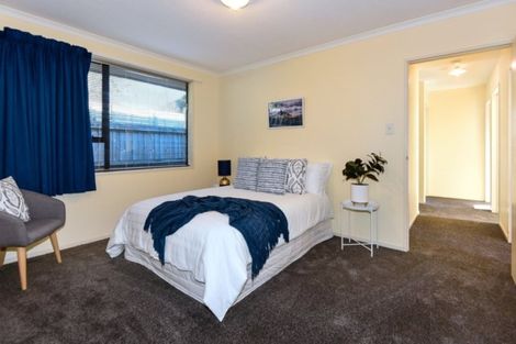 Photo of property in 33 Clarevale Street, Burwood, Christchurch, 8083