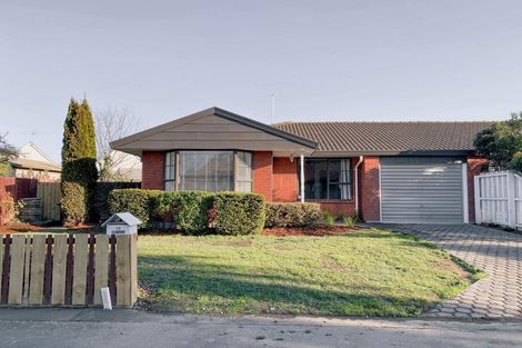 Photo of property in 15 Flaxwood Lane, Waltham, Christchurch, 8023