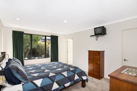 Photo of property in 18 Lobank Place, Richmond, 7020