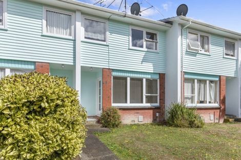 Photo of property in Shakespeare Flats, 8/48 Merton Street, Trentham, Upper Hutt, 5018