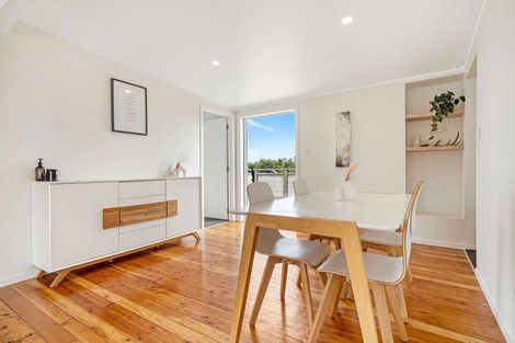 Photo of property in 8 James Mcleod Road, Shelly Beach, Helensville, 0874