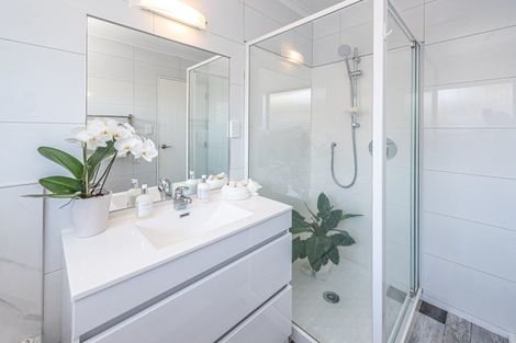 Photo of property in 13 Kamahi Street, Castlecliff, Whanganui, 4501