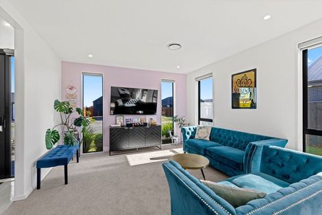 Photo of property in 5 Boag Place, Halswell, Christchurch, 8025