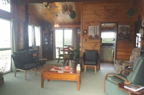 Photo of property in 1 Andrew Street, Waimate, 7924