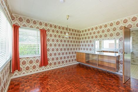 Photo of property in 37 Bill Hercock Street, Pirimai, Napier, 4112