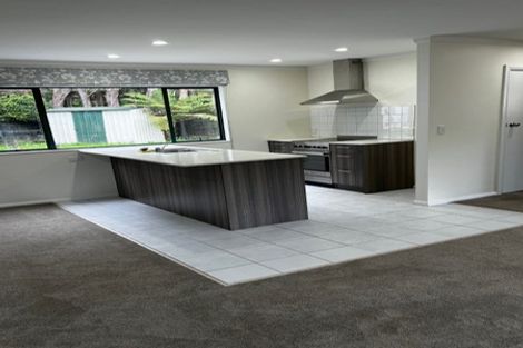 Photo of property in 9 Withers Road, Glen Eden, Auckland, 0602