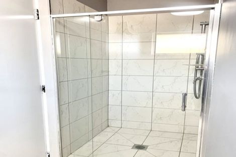 Photo of property in 2/166 Avonhead Road, Avonhead, Christchurch, 8042