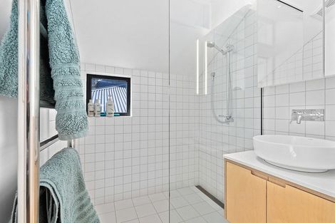 Photo of property in 108 Aro Street, Aro Valley, Wellington, 6021