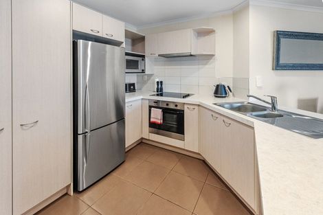 Photo of property in 281 Maunganui Road, Mount Maunganui, 3116