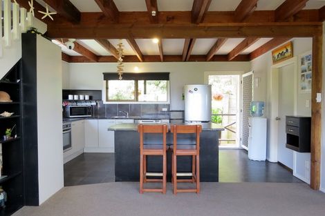 Photo of property in 996 Wyuna Bay Road, Wyuna Bay, Coromandel, 3581