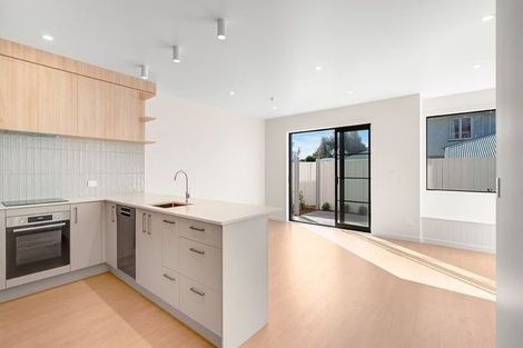 Photo of property in 91 Shakespeare Street, Leamington, Cambridge, 3432