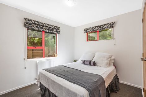 Photo of property in 7 Lowry Crescent, Stokes Valley, Lower Hutt, 5019