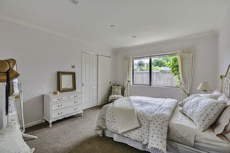 Photo of property in 8 Ian Peter Way, Otaki, 5512