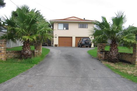Photo of property in 15 Tauhinu Road, Greenhithe, Auckland, 0632