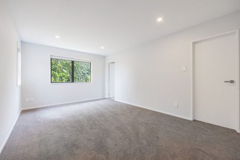 Photo of property in 3a Nor'east Drive, Northcross, Auckland, 0632