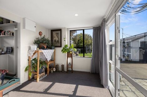Photo of property in 500 Halswell Road, Halswell, Christchurch, 8025